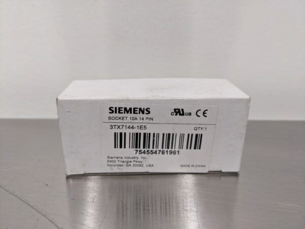 3TX7144-1E5, Siemens, Relay Socket 10A 14 Pin 3502 6 Siemens 3TX7144 1E5 1