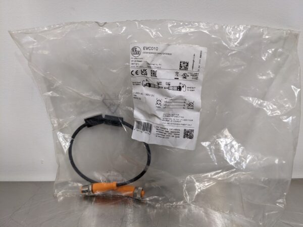 EVC010, IFM Efector, Connector Cable 3543 1 IFM Electronic EVC010 1