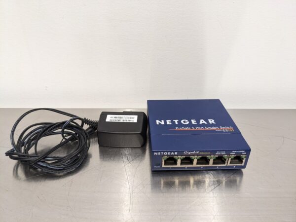 GS105v4, Netgear, ProSafe 5 Port Gigabit Switch v4 3578 1 Netgear GS105v4 1