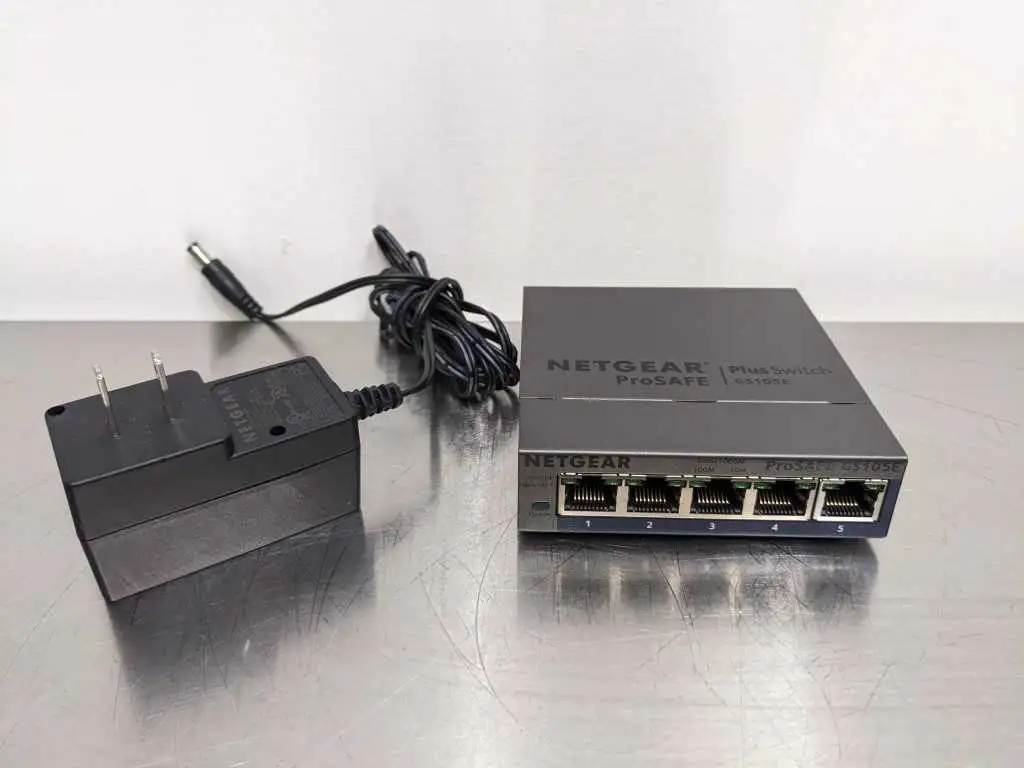 Netgear GS105Ev2 ProSafe 5 Port Gigabit Switch v2 with Cord – Tested