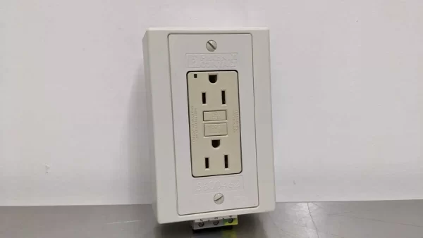 EM-DUO/120/15/GFI, Phoenix Contact, DIN Rail Power Outlet