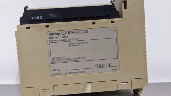 C200H-OC223, Omron, Output Module