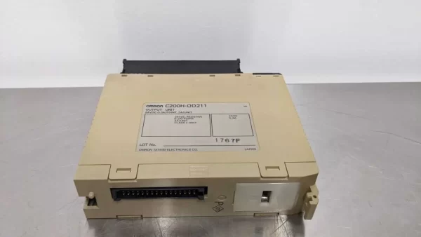 C200H-OD211, Omron, Output Module