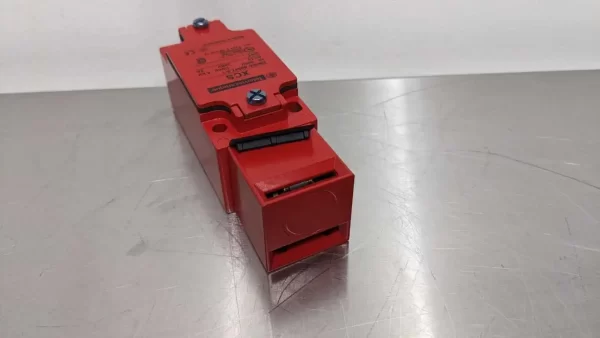 XCSA703, Telemecanique, Safety Limit Switch