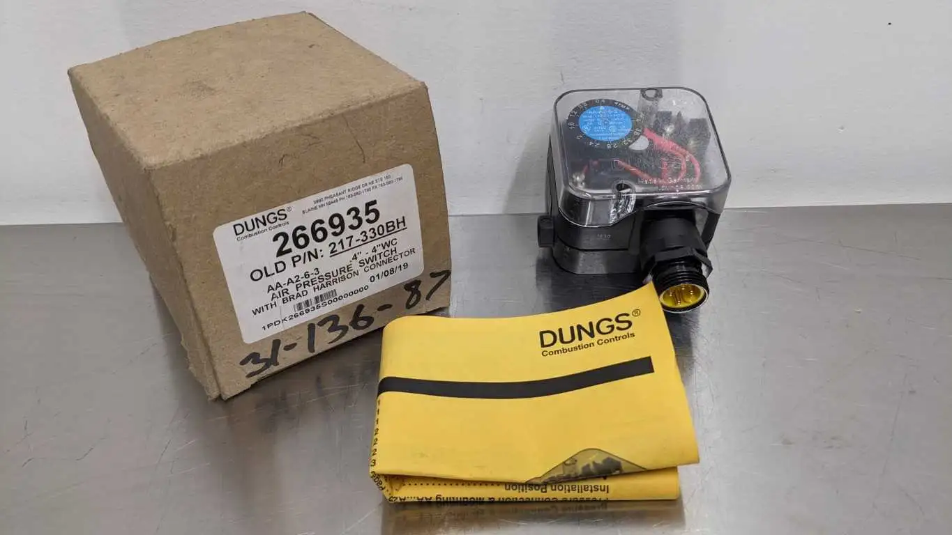 Dungs 266935 Air Pressure Switch .4″-4″WC Old PN 217-330BH AA-A2-6-3 with Brad Harrison Connector