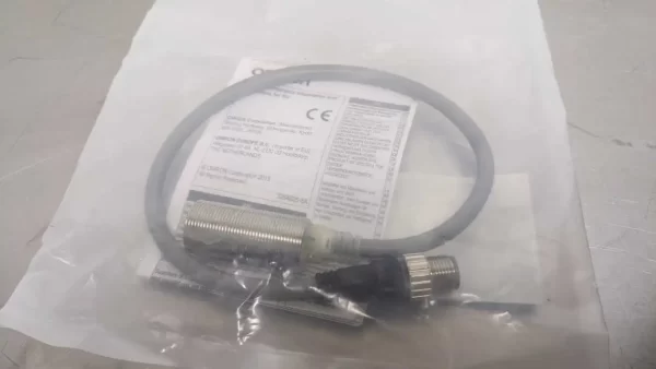 E2E-X7D2-M1GJ, Omron, Proximity Sensor