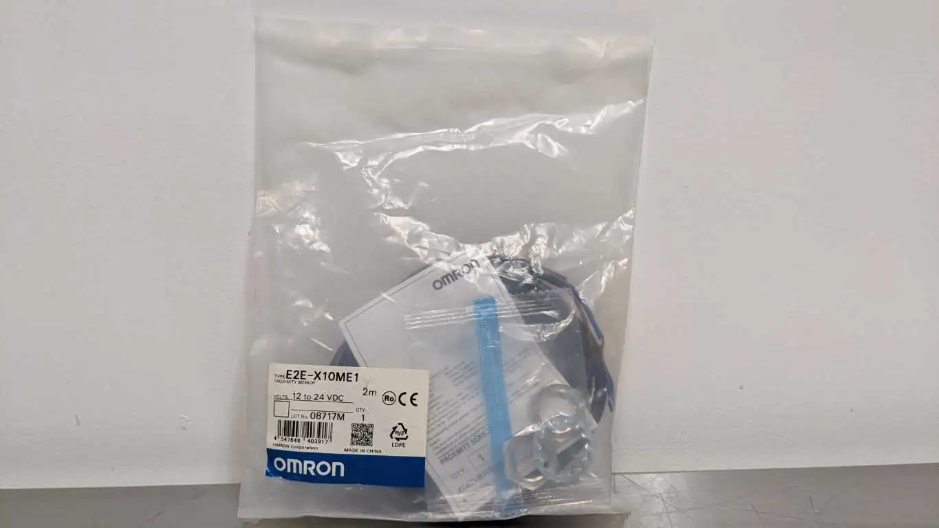 Omron E2E-X10ME1 Proximity Sensor 2m 12-24 VDC