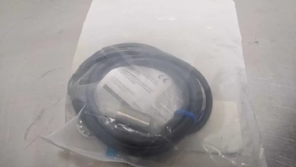 E2E-X10ME1, Omron, Proximity Sensor