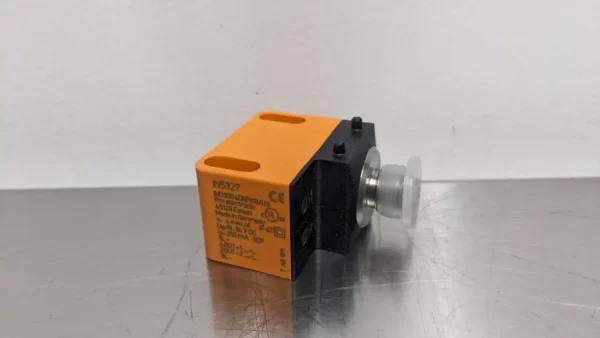 IN5327, IFM Efector, Dual Inductive Sensor For Valve Actuators