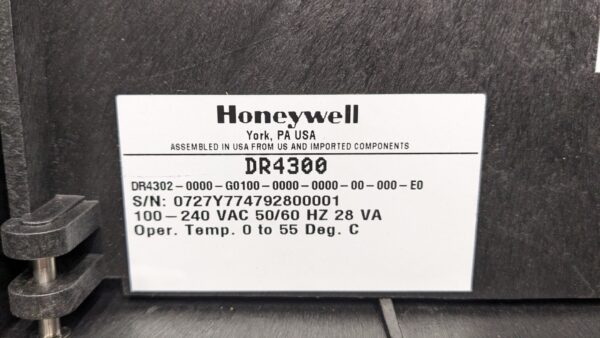 DR4302-0000-G0100-0000-0000-00-000-E0, Honeywell, Two-Pen 10" Circular Chart Recorder