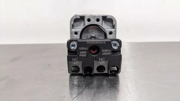 52PA8A4J, Siemens, Pushbutton