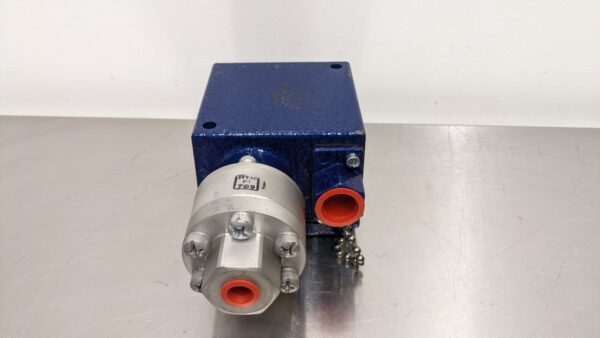 100P12Z3, Neo-Dyn, Adjustable Pressure Switch