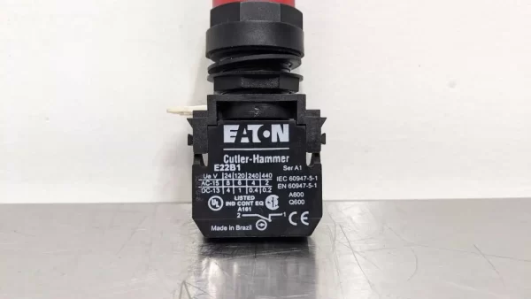 E22PB2 E22B1, Eaton, Non-Illuminated Momentary Pushbutton