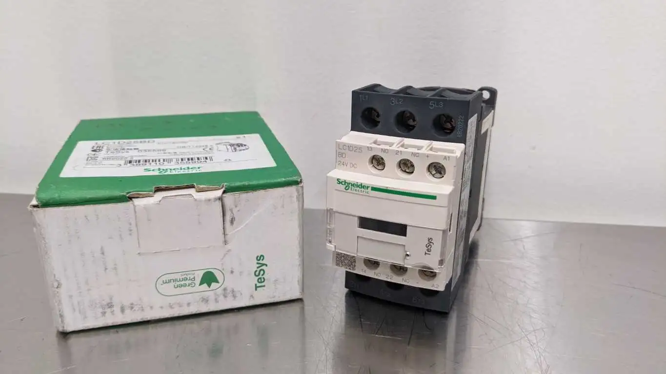 Schneider Electric LC1D25BD Contactor 15HP 24VDC 480VAC 3P 3 NO 25A