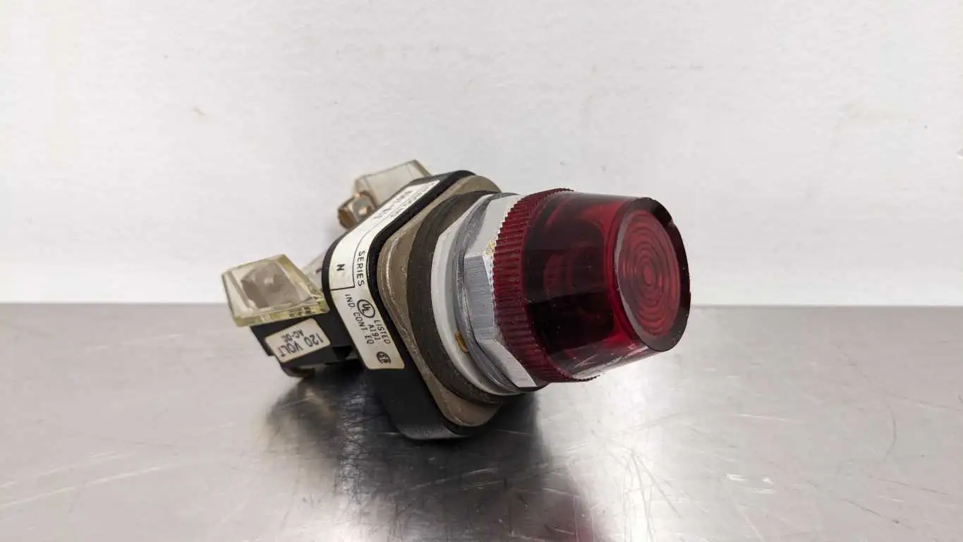 Allen-Bradley 800T-Q10 Pilot Light Ser N Red