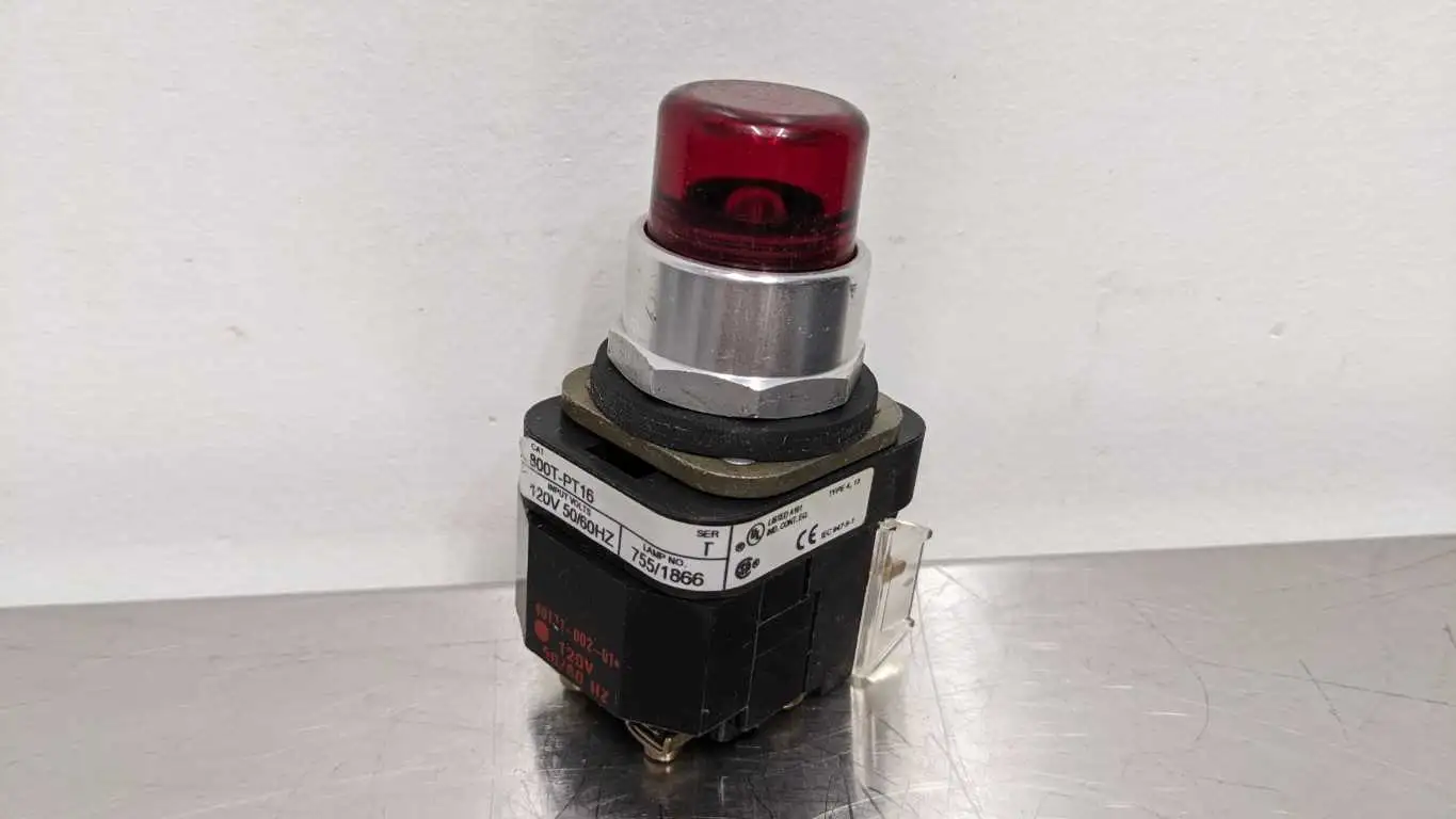 Allen-Bradley 800T-PT16 Illuminated Pushbutton Ser T Red