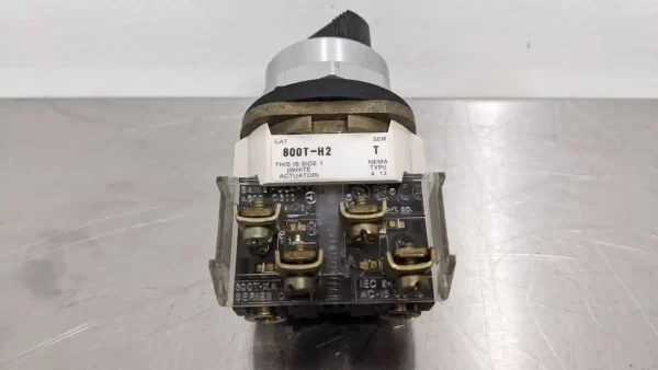 800T-H2, Allen-Bradley, 2 Position Selector Switch