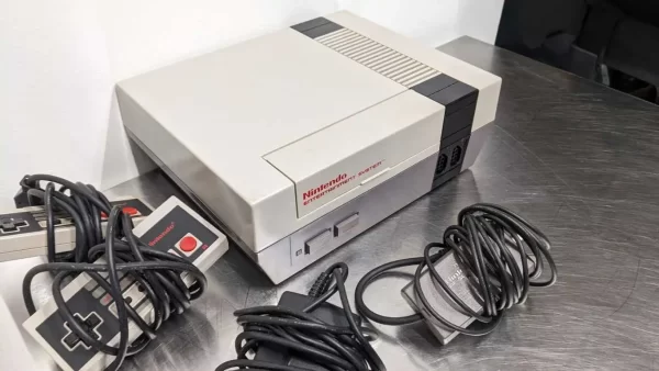 NES-001, Nintendo, Console and 2 Controllers NES-004 Power Adapter NES-002 RF Switch NES-003