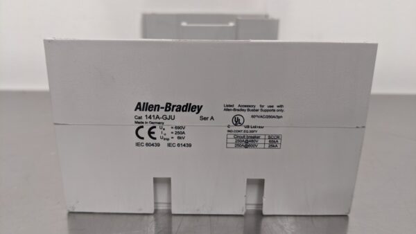 141A-GJU, Allen-Bradley, MCS Module for Circuit Breaker 4250 7 Allen Bradley 141A GJU 1