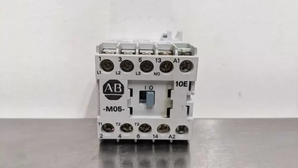 100-M05NZ*3, Allen-Bradley, Contactor