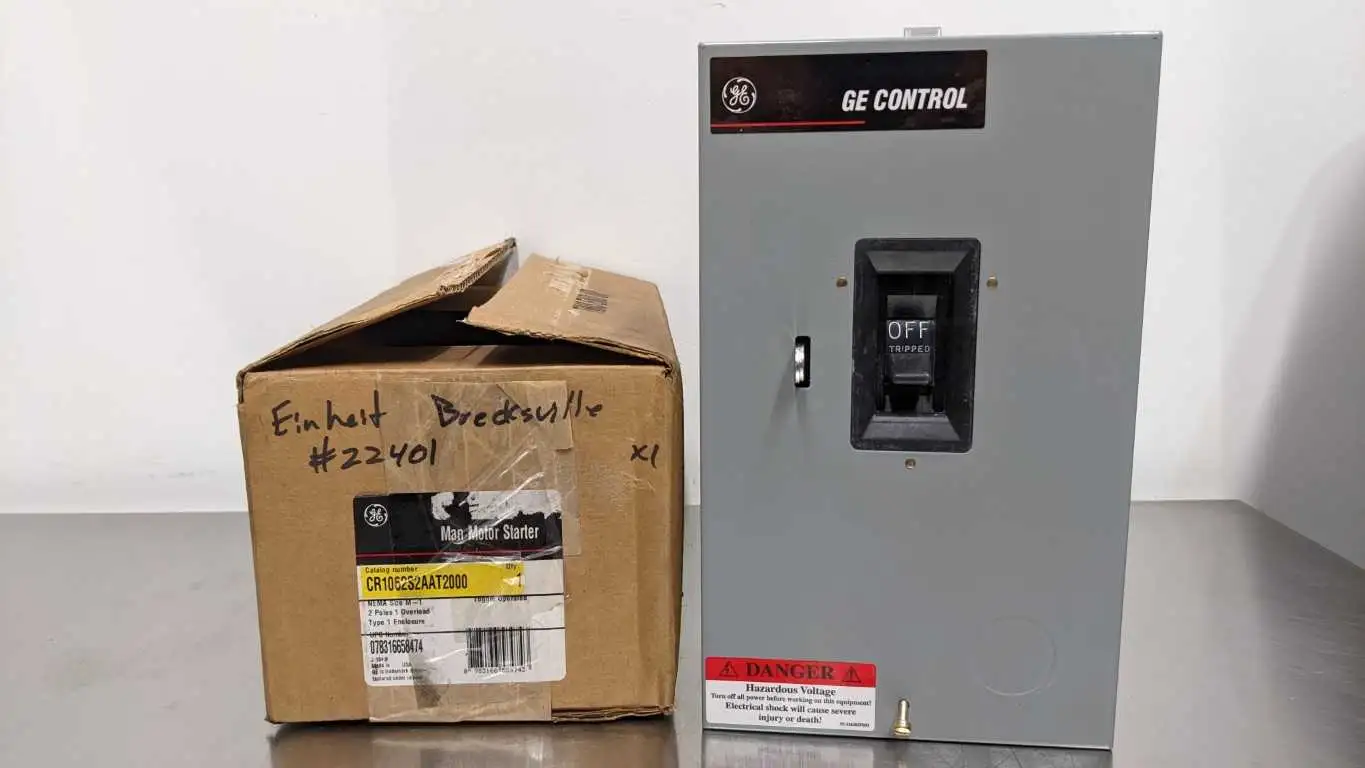 GE CR1062S2AAT2000 Manual Motor Starter Circuit Breaker 2 Poles 1 Overload NEMA Size M-1