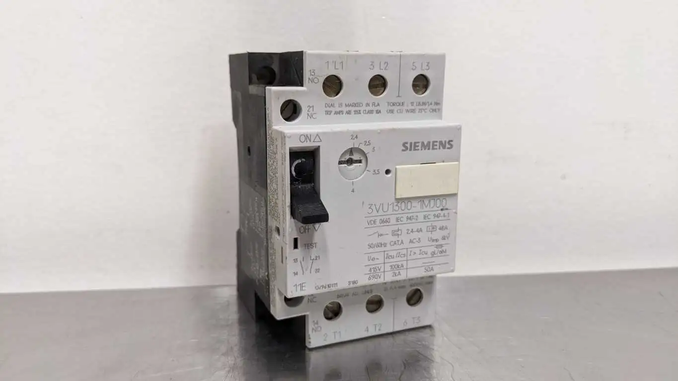 Siemens 3VU1300-1MJ00 Circuit Breaker Motor Protector 208-230/460/575VAC