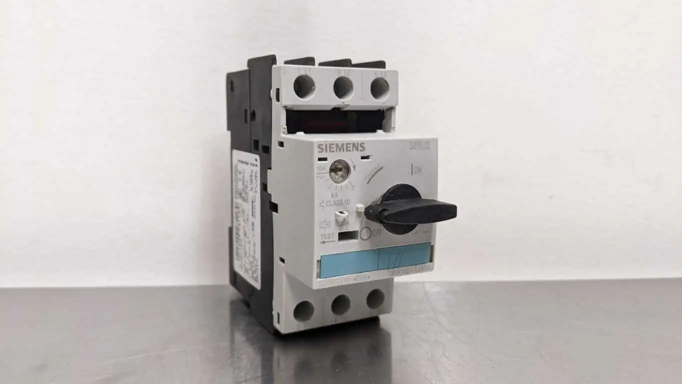 Siemens 3RV1021-1JA10 Circuit Breaker Motor Protector 208-230/460/575VAC