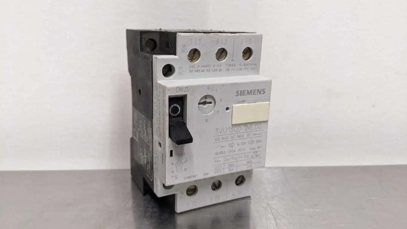 Siemens 3VU1300-1ML00 Circuit Breaker Motor Protector 208-230/460/575VAC