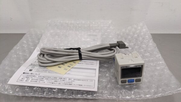 ISE30A-01-P-PG, SMC, Pressure Switch 4383 3 SMC ISE30A 01 P PG 1