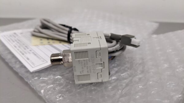 ISE30A-01-P-PG, SMC, Pressure Switch 4383 6 SMC ISE30A 01 P PG 1