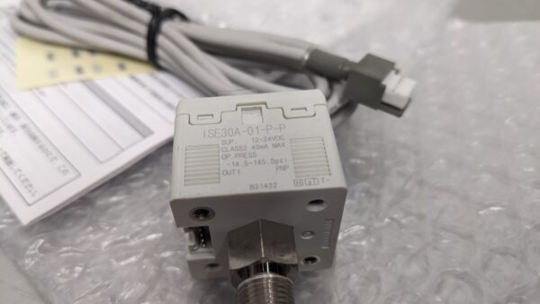 ISE30A-01-P-PG, SMC, Pressure Switch 4383 8 SMC ISE30A 01 P PG 1