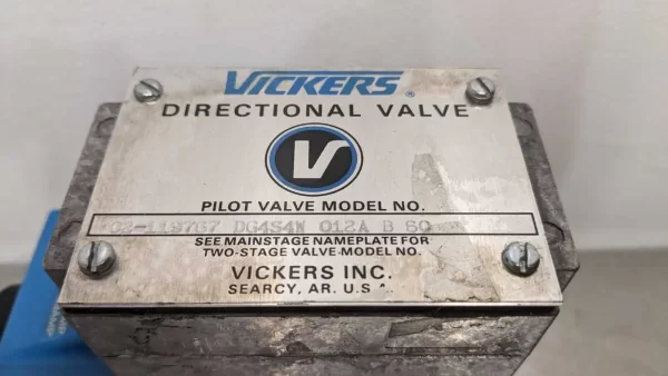 DG4S4W 012A B 60, Vickers, Directional Control Valve