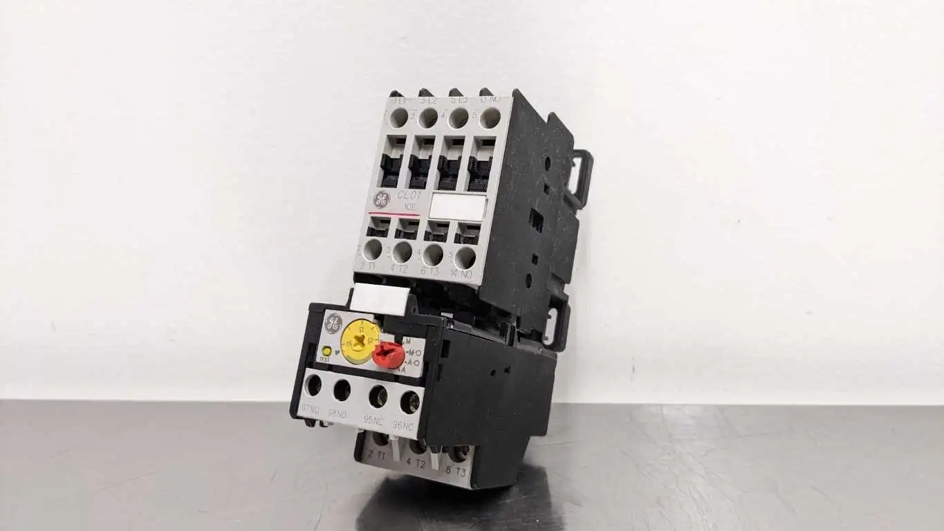 GE CL01A310T Contactor with Overload Relay 10-16A 690VAC 16A RT1P