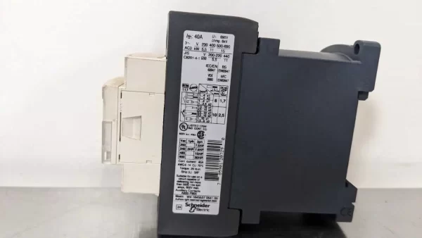 LC1D25BD, Square D, Contactor