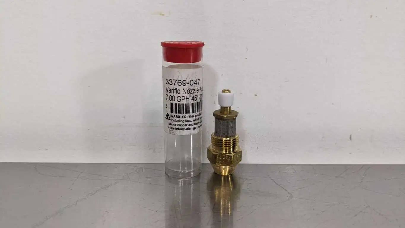 Delavan 33769-047 Variflo Nozzle Assembly 7.00 GPH 45° at 100 PSI