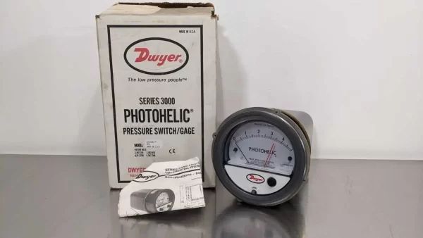 A3005-SRL-TP, Dwyer, Photohelic Pressure Switch Gage