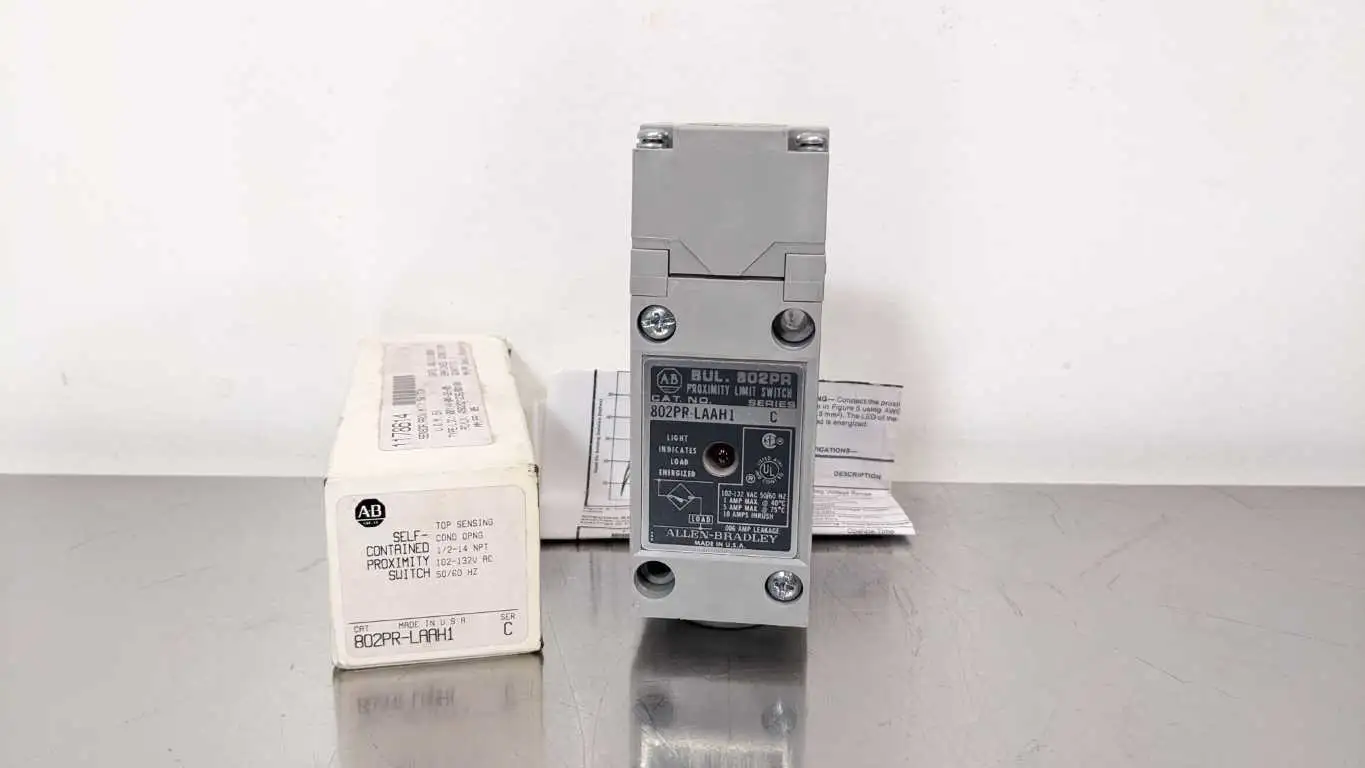 Allen-Bradley 802PR-LAAH1 Self-Contained Proximity Switch Ser C 1/2-14 NPT Top Sensing