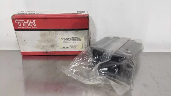 HSR25A1SS UGH07668, THK, Linear Bearing Block