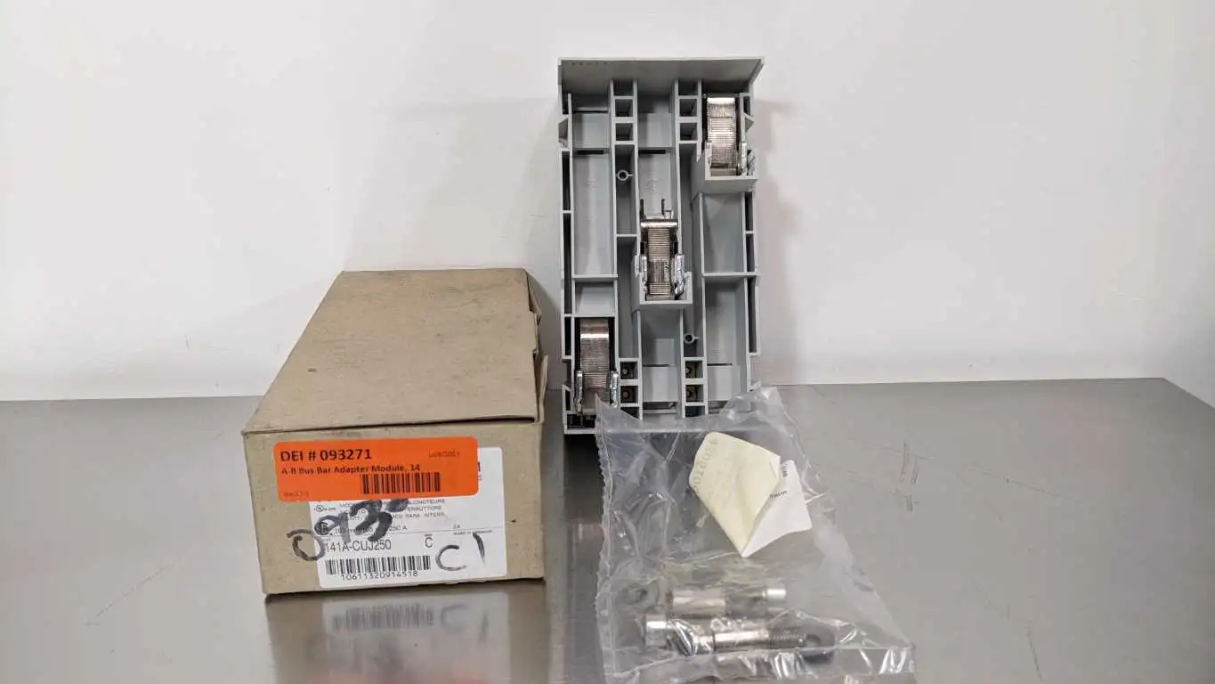 Allen-Bradley 141A-CUJ250 Busbar Breaker Mounting Module Ser C 192mm/105mm 250A