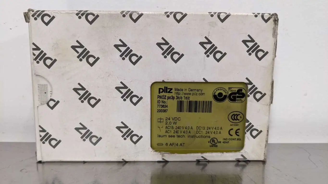 Pilz 773634 Safety Relay 240VAC 4A to 24VDC 4A PNOZ po3p 3n/o 1n/c