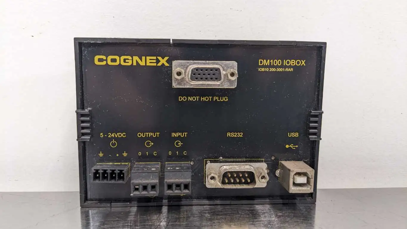 Cognex DM100 IOBOX Basic IO Module IOB10 200-3001-RAR