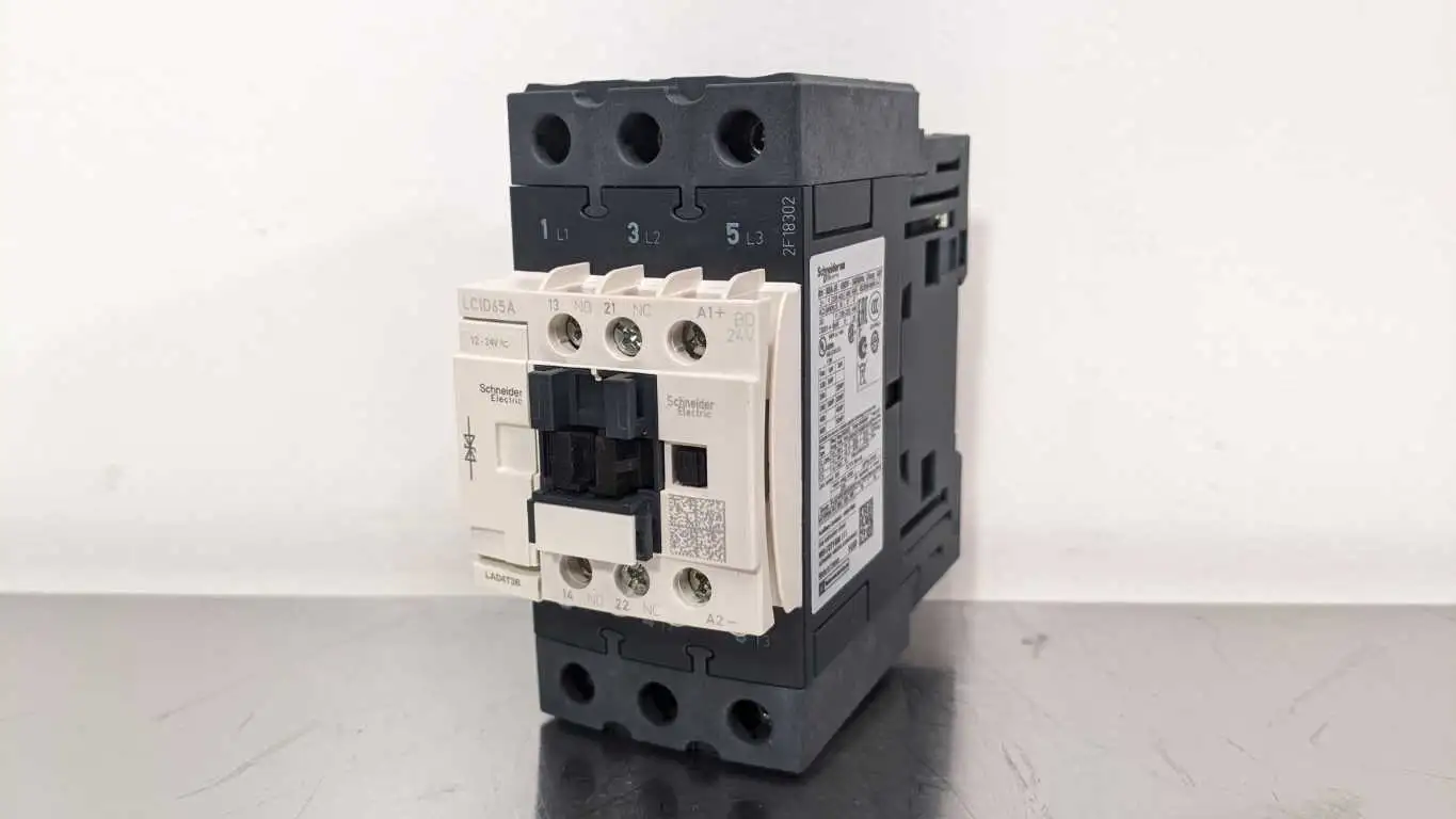 Schneider Electric LC1D65A Contactor LAD4T3B 65A 24V AC/DC Suppressor Module