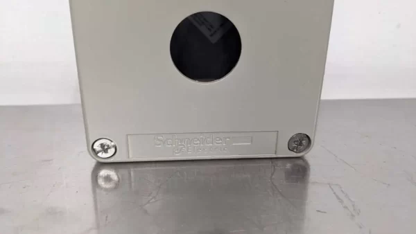 XAP G19501, Schneider Electric, Control Station Enclosure