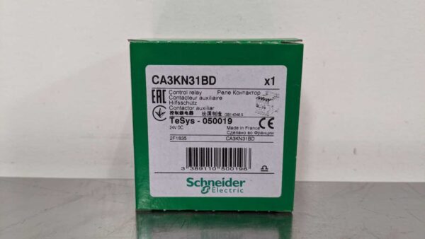 CA3KN31BD, Schneider Electric, Control Relay 4883 5 Schneider Electric CA3KN31BD 1