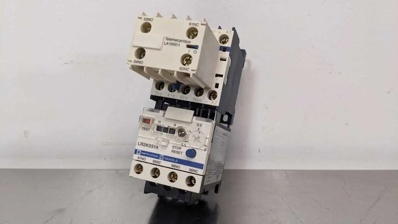 Telemecanique LR2K0314 LP1K09 LA1KN11 Contactor with Overload Relay 5.5-8A Schneider Electric Square D