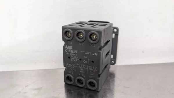 OT32ET3, ABB, Disconnect Switch