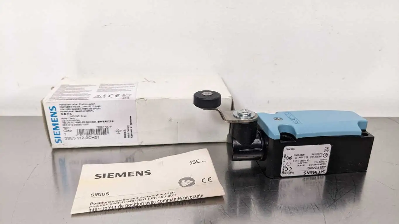 Siemens 3SE5 112-0CH01 Position Switch 1NO 1NC Roller Crank Snap