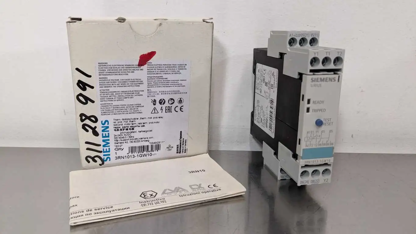 Siemens 3RN1013-1GW10 Thermistor Motor Protection Relay 24-240VAC/VDC