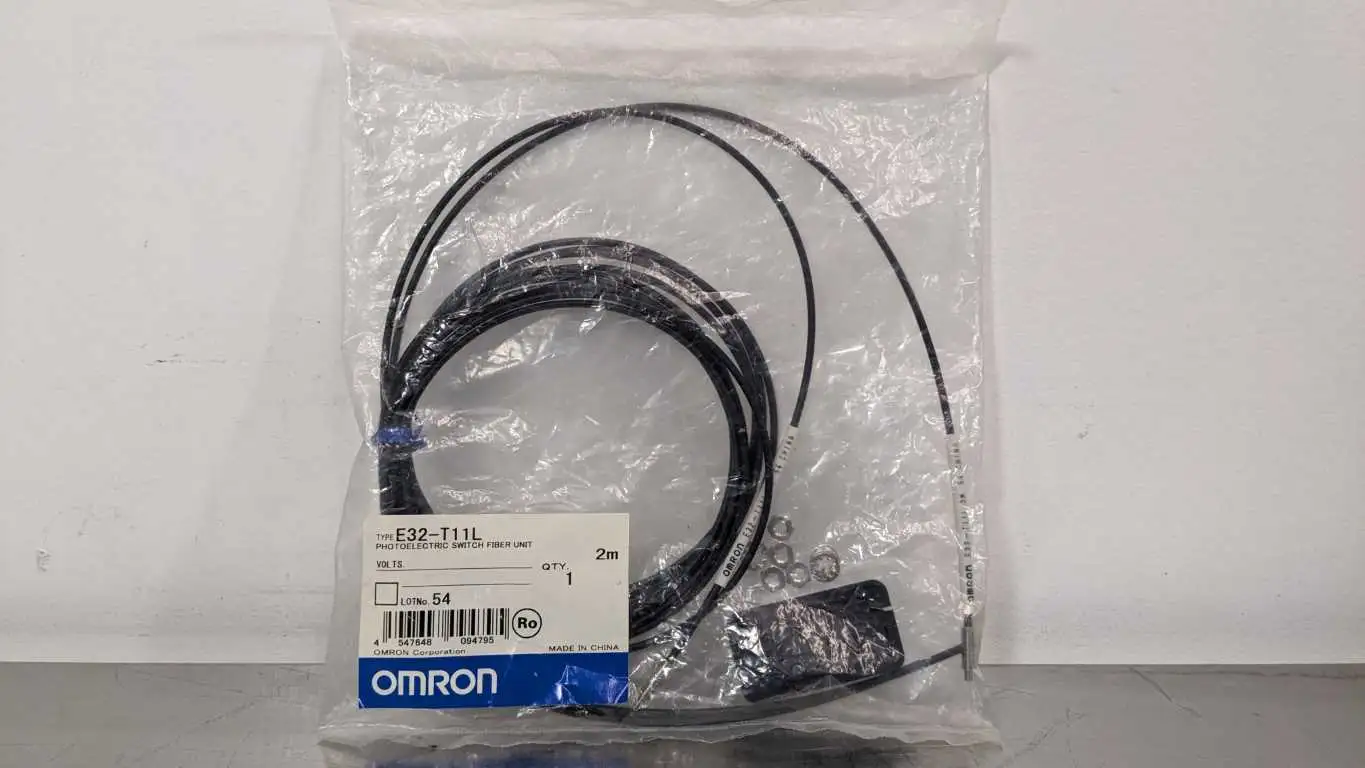 Omron E32-T11L Photoelectric Switch Fiber Unit 2m