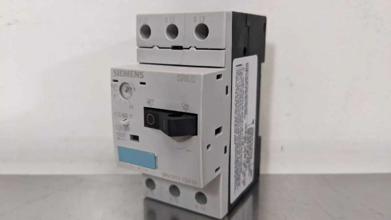 Siemens 3RV1011-1GA10 Circuit Breaker 4.5-6.3A S00